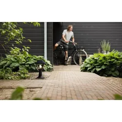 Compra SOBREMURO ALPENGLOW NEGRO IP 44 SIN BOMBILLA PHILIPS 915005382201 al mejor precio