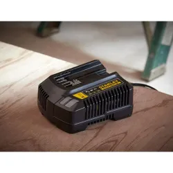 Compra CARGADOR V20 LI-ION 18V 4A STANLEY SFMCB14-QW al mejor precio