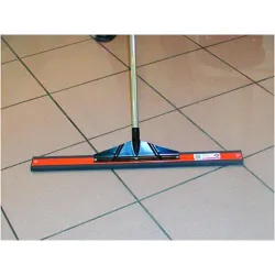 Compra ESPATULA SOLADOR MANGO ALUMINIO 60 CM RUBI 70905 al mejor precio