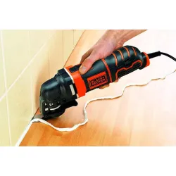 Compra MULTIHERRAMIENTA OSCILANTE CON CABLE MT300K 300 W + 11 ACCESORIOS BLACK & DECKER MT300KA al mejor precio