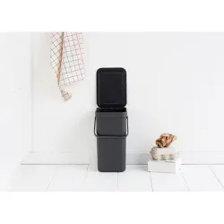 Compra CUBO RECICLAJE SORT & GO' GRIS 12 L BRABANTIA 10 98 05 al mejor precio