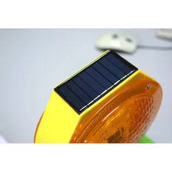 Compra BALIZA SEÑALIZACION INTERMITENTE LED AMBAR, SOLAR CV TOOLS 1037 al mejor precio