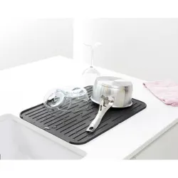 Compra ALFOMBRILLA ESCURREPLATOS SILICONA 44X32CM GRIS OSCURO BRABANTIA 117442 al mejor precio