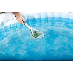 Compra SET DE LIMPIEZA PARA SPAS RECOGEHOJAS + CEPILLO + GUANTE BESTWAY 60310 al mejor precio