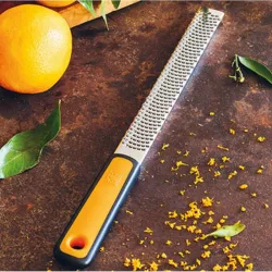 Compra RALLADOR ZESTER ESTRECHO EFFICIENT BRA A195025 al mejor precio