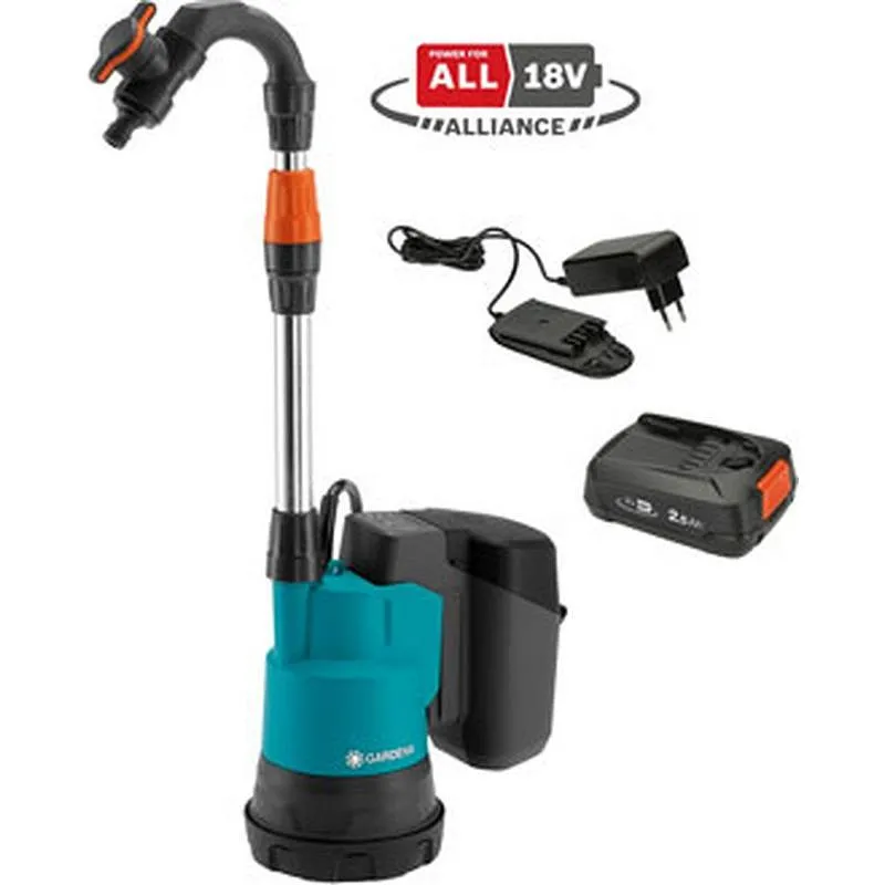 Compra BOMBA DE DEPOSITO AGUAS PLUVIALES A BATERIA 18 V 2,5 AH 2.000 L/H GARDENA 1460220 al mejor precio