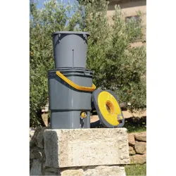 Compra COMPOSTADOR BIOMIX 19 L HOZELOCK 2028 0000 al mejor precio