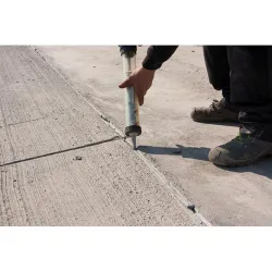 Compra MASILLA POLIURETANO SOUDAFLEX 40 FC 600 ML BLANCO SOUDAL 102486 al mejor precio