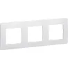 Compra MARCO 3 ELEMENTOS BLANCO SERIE NILOE LEGRAND 397870 al mejor precio
