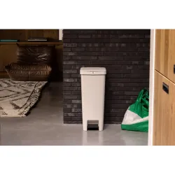 CUBO RECICLAJE PEDAL STEPUP BEIGE 40L BRABANTIA 251849