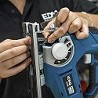Compra Kit maletin sierra caladora 20v con 1 bateria 2.0a y cargador 08772. 23x21,5cm koma tools al mejor precio