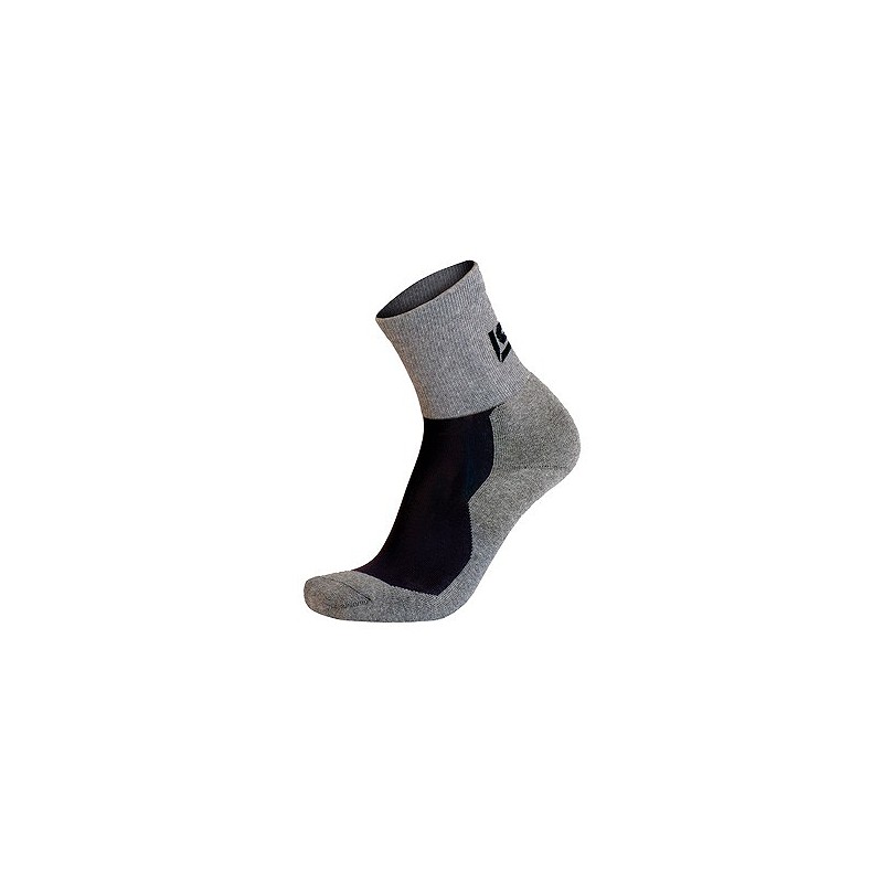 Compra Calcetin runner corto gris talla 39-42 (m) ISSA 01CRUNC08002 al mejor precio